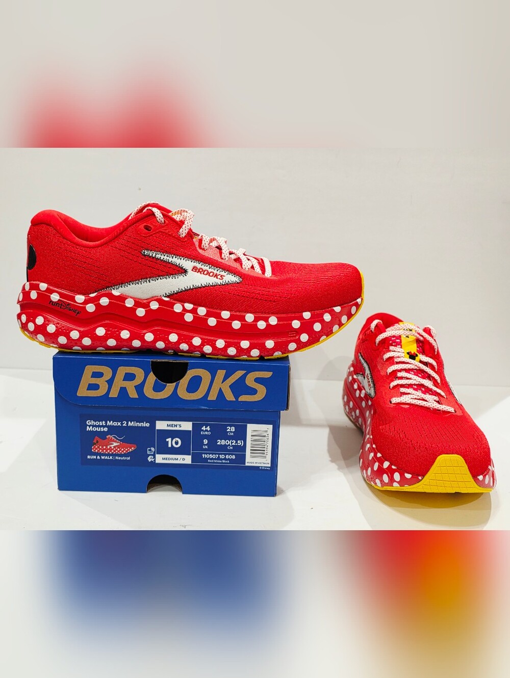 Brooks Ghost Max 2 MINNIE MOUSE RunDisney 2025 Red Polka Men’s 10 Medium D New
